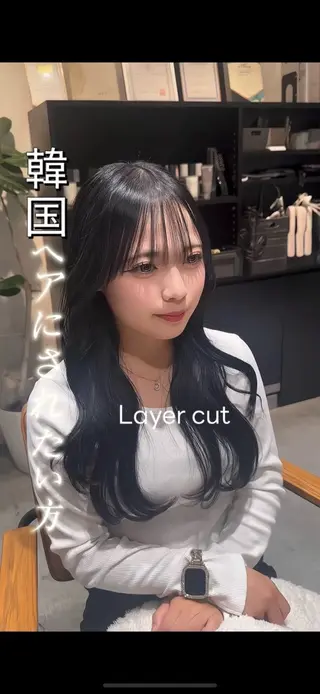 ロング カラー 韓国レイヤーカット 透明感カラー冨田那樹のヘアスタイル
