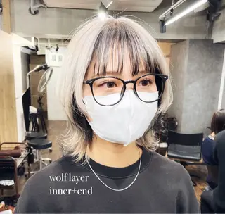 ショート カラー 🌈艶ハイトーン🌈 心を込めます🤝涼介のヘアスタイル