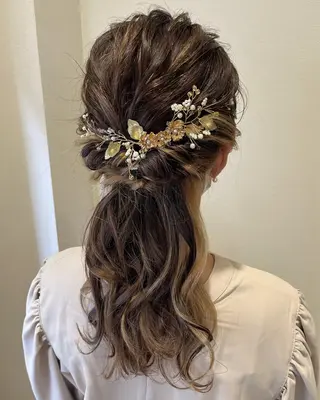 ロング カラー ヘアアレンジ サソウ ユリエ🥥のヘアスタイル