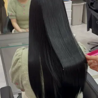 ロング 服部 沙弥佳のヘアスタイル