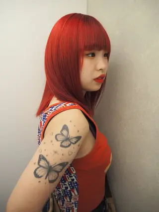 カラー 🎀ボブ＋ハイトーン シュカ👶🏻のヘアスタイル