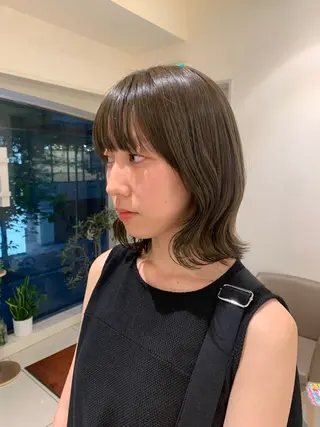 ミディアム 韓国レイヤー🪽 耳ツボジュエリーのヘアスタイル