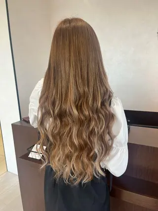 ロング EARTH長岡 🌼渡辺まい🌼のヘアスタイル