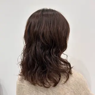 ミディアム パーマ 肥後 有紗のヘアスタイル