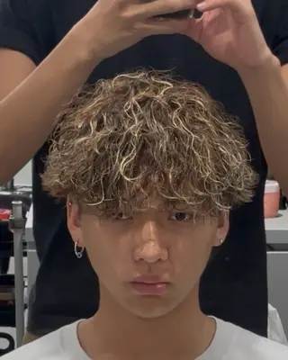 ショート パーマ メンズ メンズ特化⚡️パーマ テッタのヘアスタイル