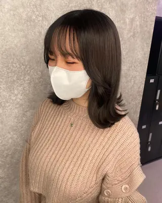 ロング カラー UNDER vr 【アンダーバー】のヘアスタイル