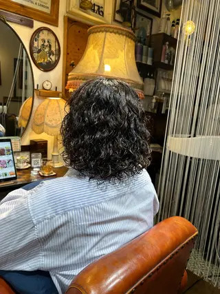 ショート パーマ BRITS 渡辺 菜々子のヘアスタイル