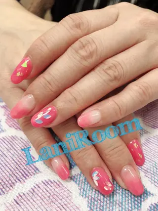 ネイル LaniRoom所属・Lani Roomのネイルデザイン