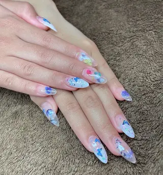 ネイル 美:LOVE Nail所属・Nail Lienのネイルデザイン