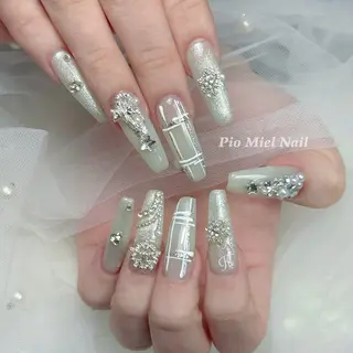 ネイル Pio Mielのネイルデザイン