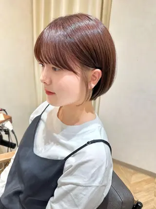 ショート かえ🩶韓国ボブ🎀 透明感カラー🥣のヘアスタイル