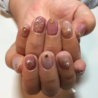 ネイル g-up nail所属・米田 律子のネイルデザイン