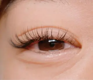 マツエク・マツパ little honey所属・airi .uのマツエク・マツパデザイン