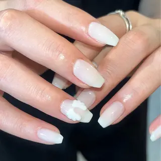 ネイル Kotone ｡:.ﾟஐ⋆*のネイルデザイン