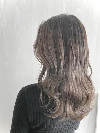 ロング カラー 《Zina札幌大通》 Hinano🐻のヘアスタイル