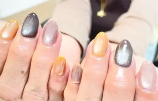 ネイル manis .のネイルデザイン