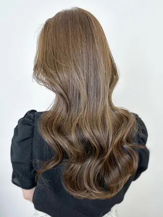 セミロング カラー ITbyALBUM 下北沢店のヘアスタイル