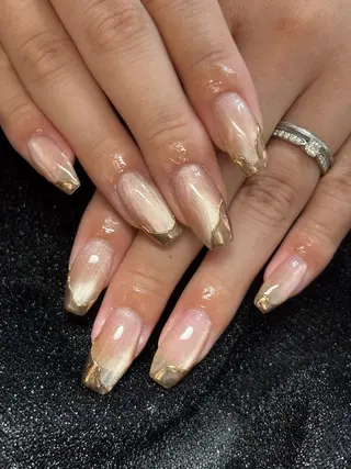 ネイル ✴︎ Delightのネイルデザイン