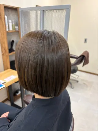 ショート 伯部 真子のヘアスタイル