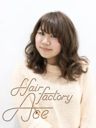 ミディアム 所渉/韓国レイヤー /ウルフカットのヘアスタイル