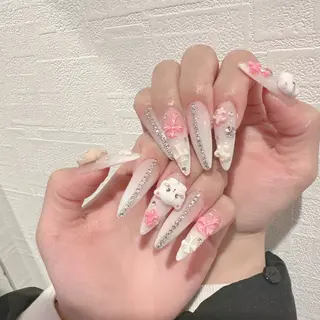 ネイル D-BEAUTY Nailsalonのネイルデザイン