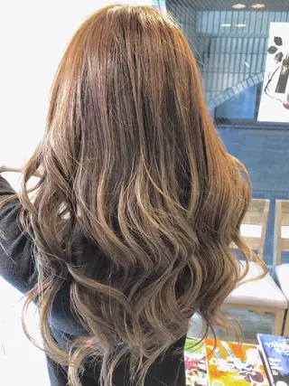 セミロング カラー 【垢抜け大人髪】 TIARA西山のヘアスタイル