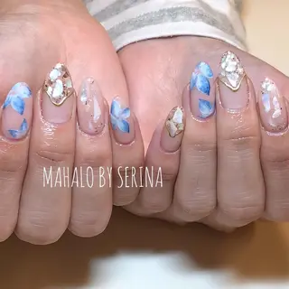 ミディアム SUNNY BAE. SERINAのネイルデザイン