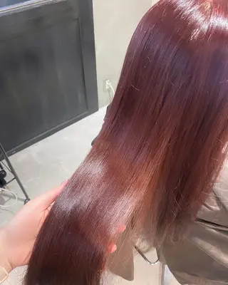 ロング ブリーチなしダブルカ ラー🩶manamiのヘアスタイル