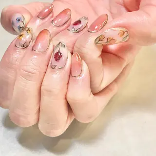 ネイル A85G ayakoのネイルデザイン