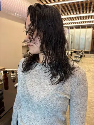 ロング パーマ 渡邉 悠斗のヘアスタイル