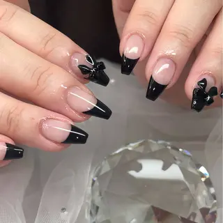 ネイル Emma Jewel所属・Emma Jewel🏛️♡のネイルデザイン