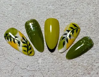 ネイル M.N_ nailのネイルデザイン