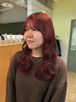 ロング カラー ベージュ/ダブルカラ ー/新潟駅/青柳萌果のヘアスタイル