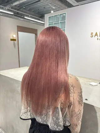 ロング 吉澤 愛心のヘアスタイル