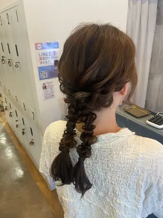ミディアム ヘアアレンジ 新谷 桃子のヘアスタイル