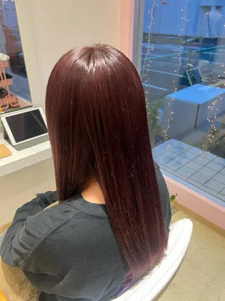 ロング カラー ☘️折戸結菜☘️ ハイトーンカラーのヘアスタイル