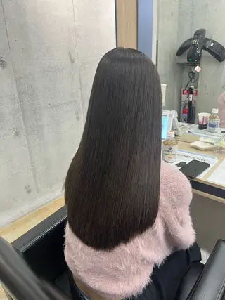 ロング 🪽髪質改善ストレー ト🤍美羽🤍のヘアスタイル