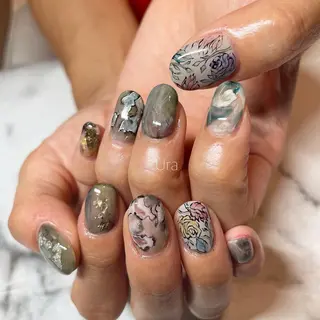 ネイル UrakoNail 《nail》のネイルデザイン