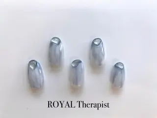 ネイル 【山岡】 ロイヤル•セラピストのネイルデザイン