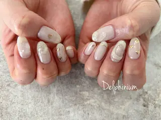 岡本 友恵のネイルデザイン