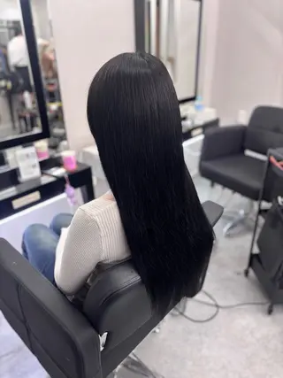 ロング ALPHA りくやのヘアスタイル