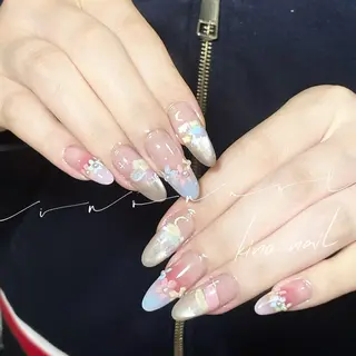 ネイル LI XINLUのネイルデザイン