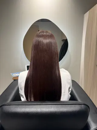 ロング NAVY 橋本心 縮毛矯正のヘアスタイル