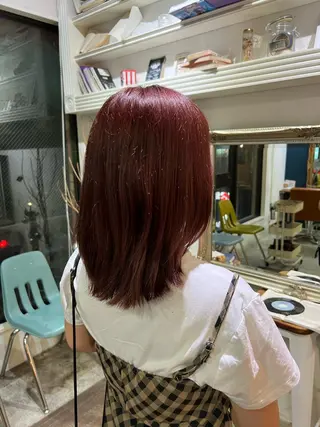 ミディアム カラー ヘアアレンジ オカベ ショウマのヘアスタイル