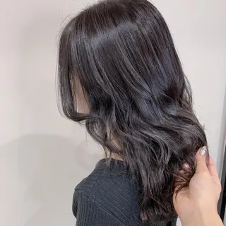 カラー YUDU🍊 germe/ジェルムのヘアスタイル