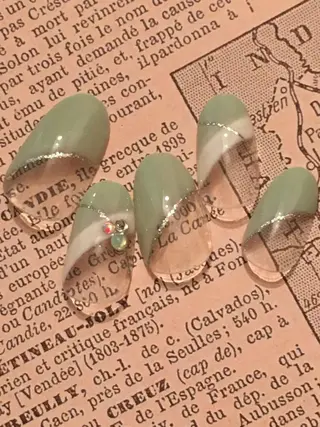 ネイル 古川 里美のネイルデザイン