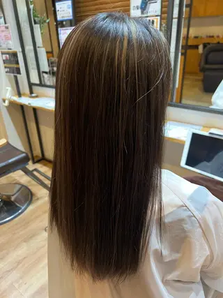 ロング カラー ハイトーンカラー 坂本 翼のヘアスタイル