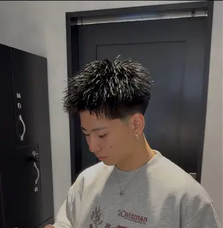 メンズ SALOWIN梅田茶屋町North店所属・岡田/メンズ特化/パ ーマ&ショートのプロのヘアスタイル