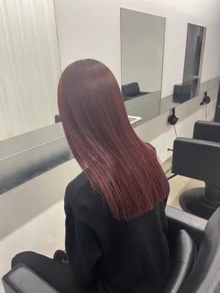 ロング TAKUMI .のヘアスタイル