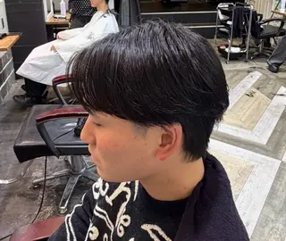 メンズ 縮毛矯正モデル/上村 コウスケのヘアスタイル